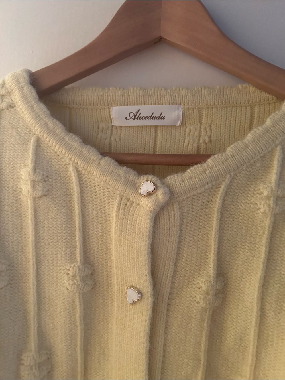 Chunky Knit light yellow Cardigan Sweater - Classic Button-Up - Picture 3 of 6